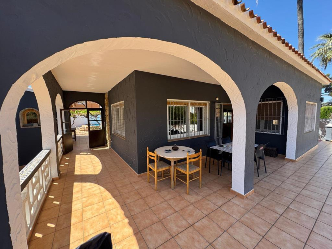 Villa in Denia for sale VPH02062