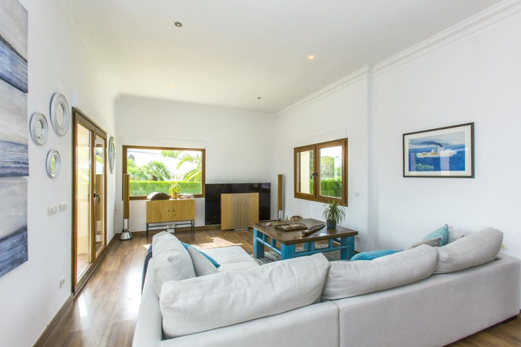 Villa in Denia for sale VPH02023