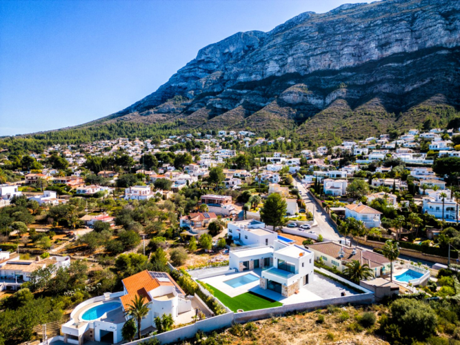 Villa in Denia for sale VPH02006