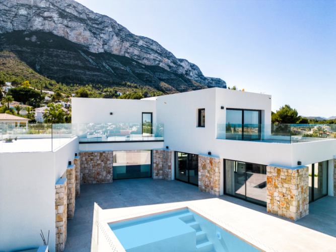 Villa in Denia for sale VPH02006