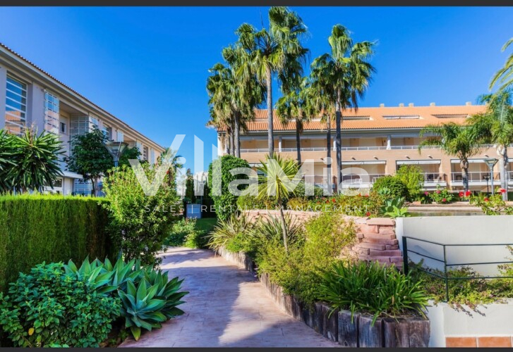 Apartment in Jávea for long term rental VMR 3011