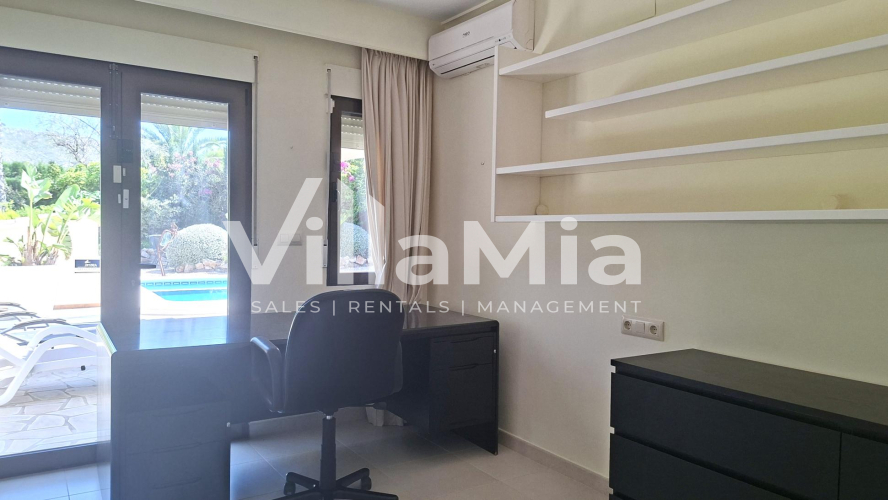 Villa in Jávea for long-term rental VMR 3245
