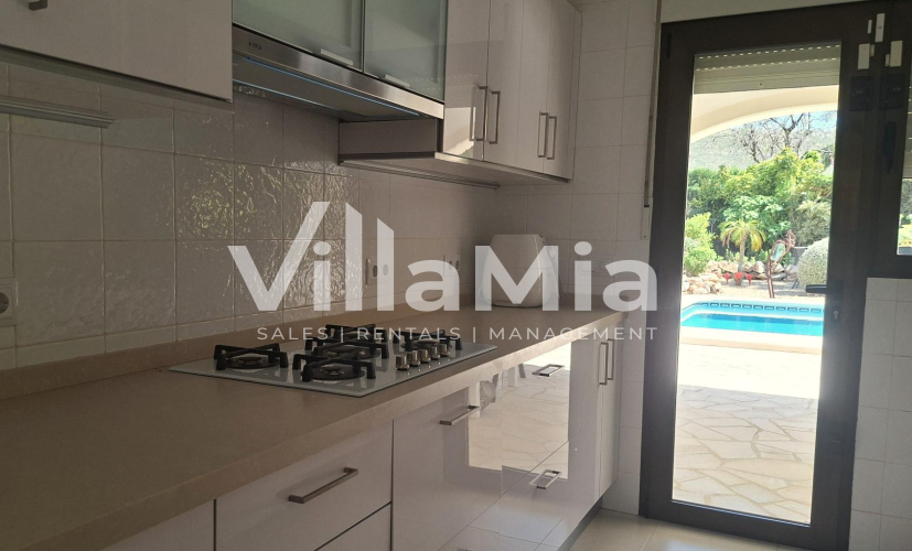 Villa in Jávea for long-term rental VMR 3245