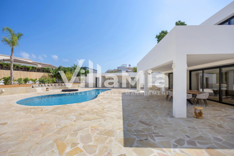 Villa in Jávea for long-term rental VMR 3269