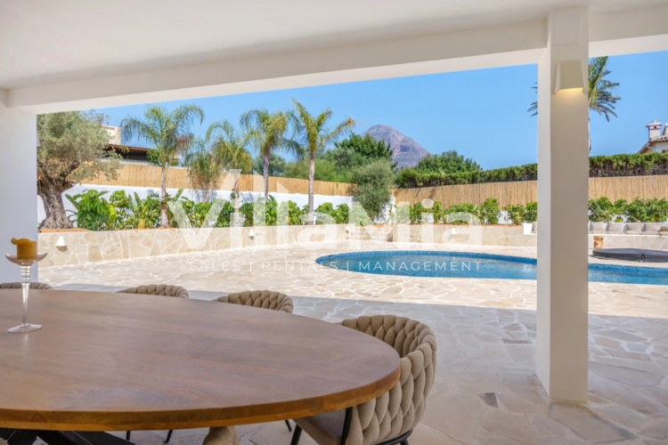 Villa in Jávea for long-term rental VMR 3269