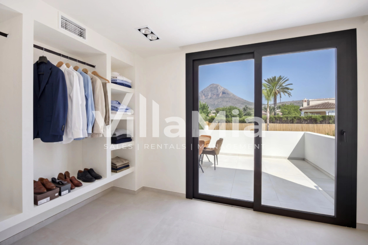 Villa in Jávea for long-term rental VMR 3269
