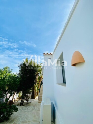 Villa in Jávea for long-term rental VMR 2709