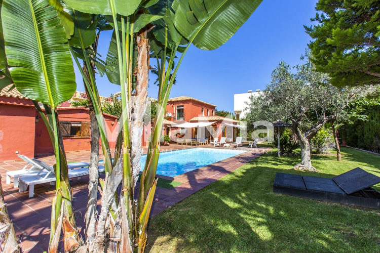 Villa in Denia for sale VPH02028
