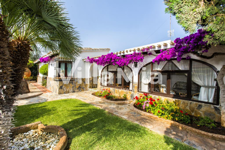 Villa in Dénia for sale VPH02035