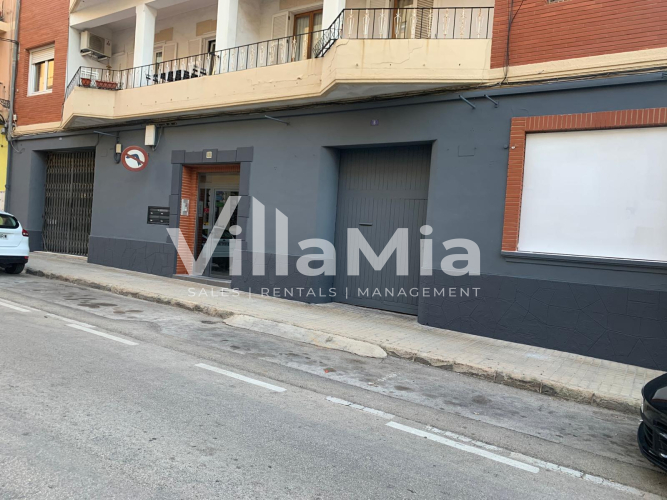Commercial in Denia for sale VPH02045