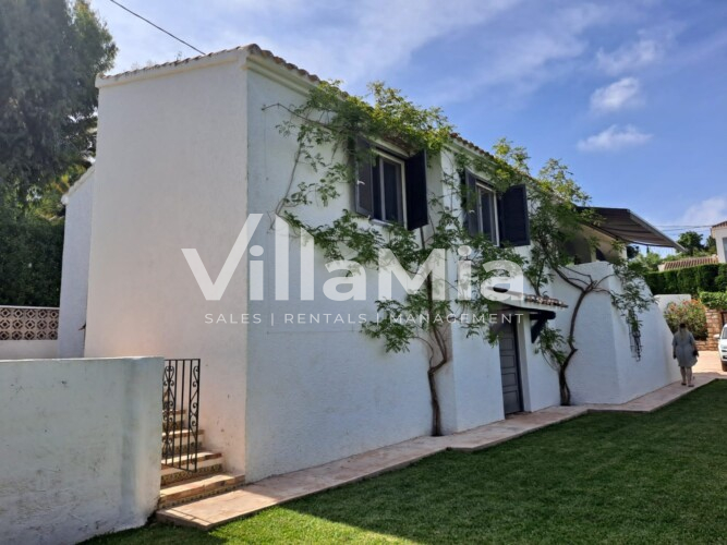 Villa in Jávea for winter let VMW 2982