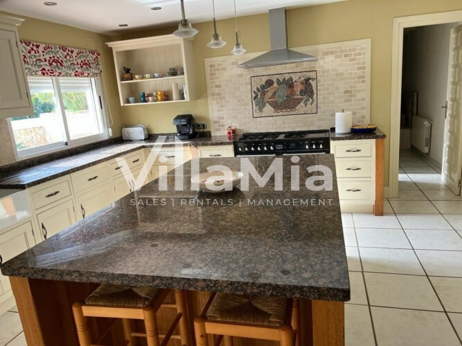 Villa in Jávea for winter let VMW 3044