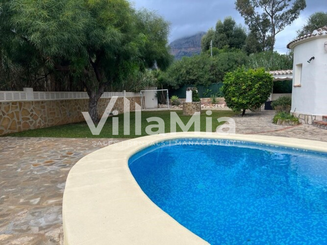 Villa in Jávea for winter let VMW 3044