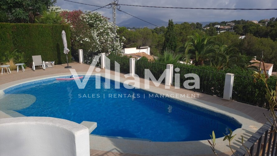 Villa in Jávea for winter let VMW 3059
