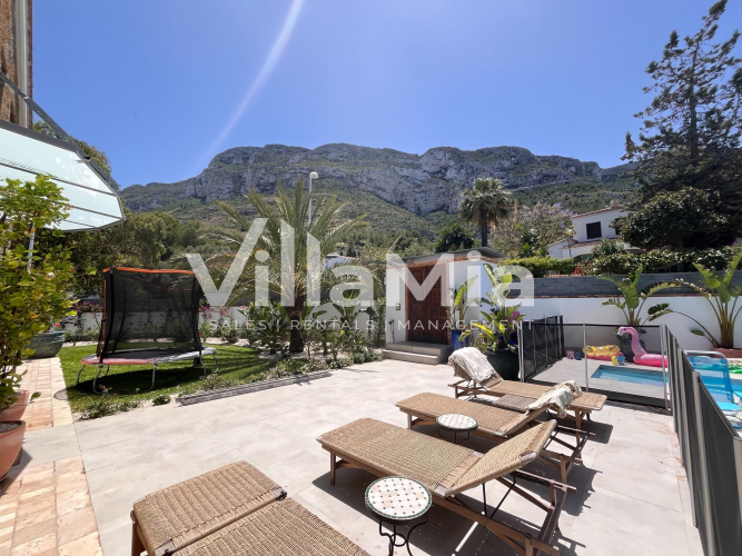 Villa in Dénia for winter let VMW 3255