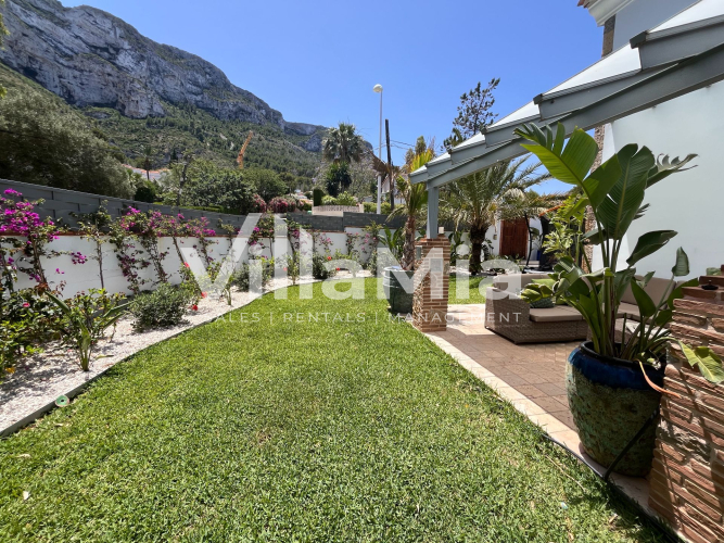 Villa in Dénia for winter let VMW 3255