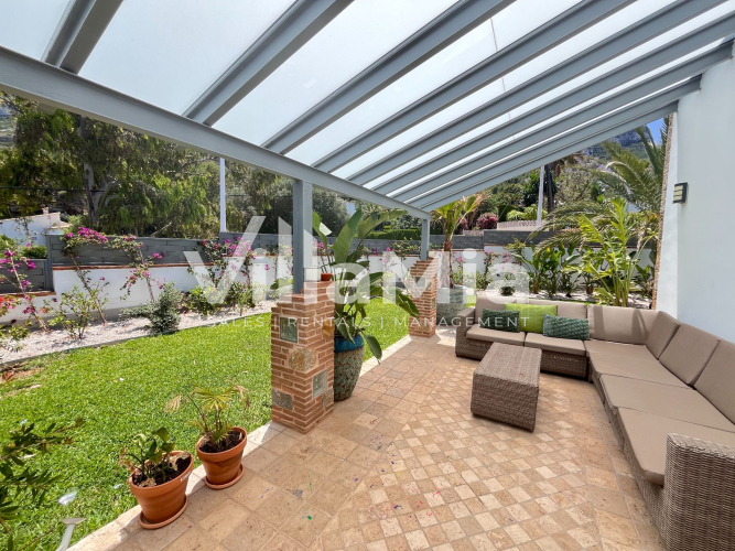 Villa in Dénia for winter let VMW 3255