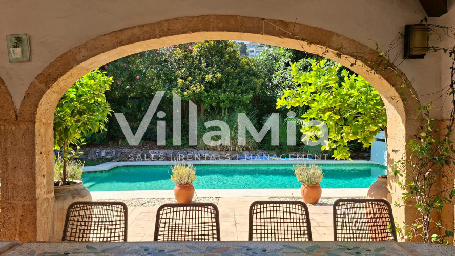 Villa in Jávea for winter let VMW 3262
