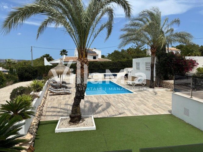 Villa in Jávea for winter let VMW 2705