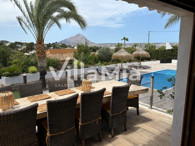 Villa in Jávea for winter let VMW 2705