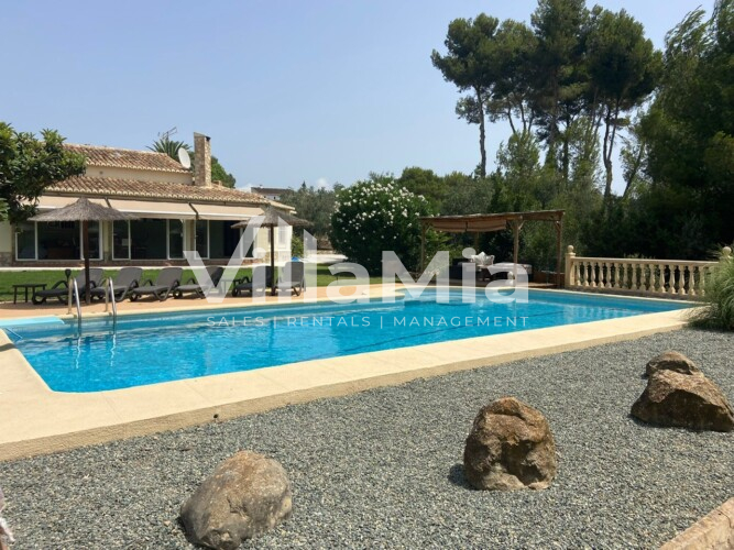 Villa in Jávea for winter let VMW 1717d