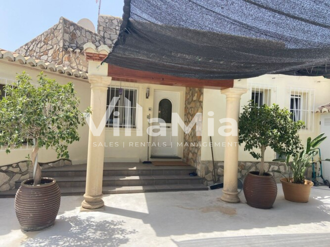 Villa in Jávea for winter let VMW 1717d