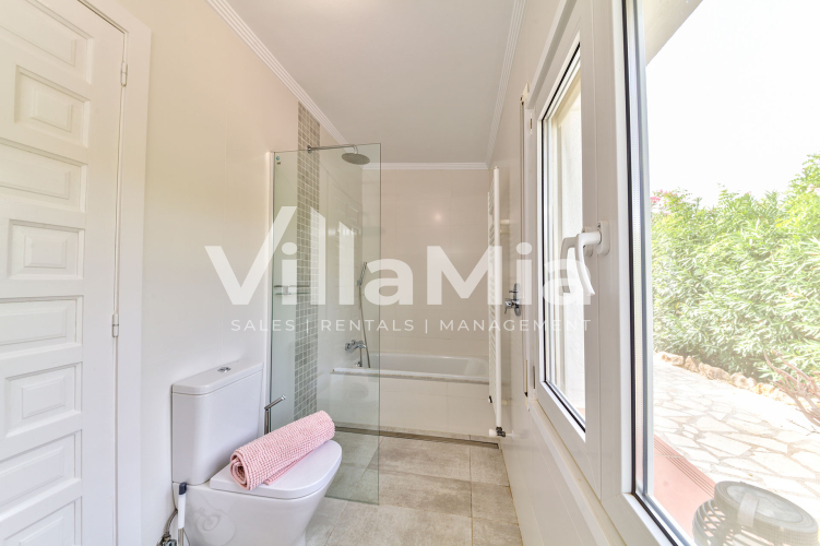 Villa in Jávea for winter let VMW 2856