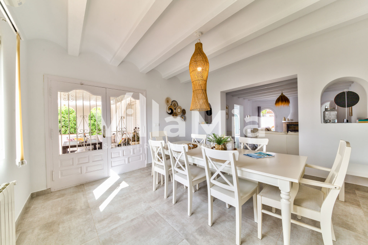 Villa in Jávea for winter let VMW 2856
