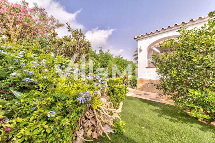 Villa in Jávea for winter let VMW 2856