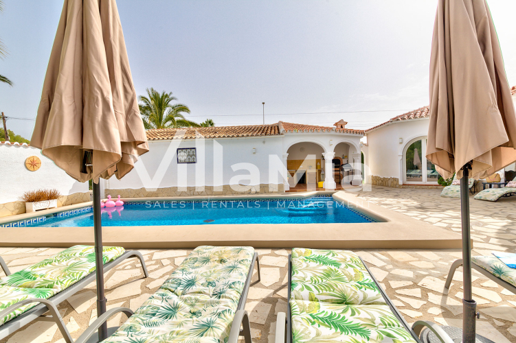 Villa in Jávea for winter let VMW 2856