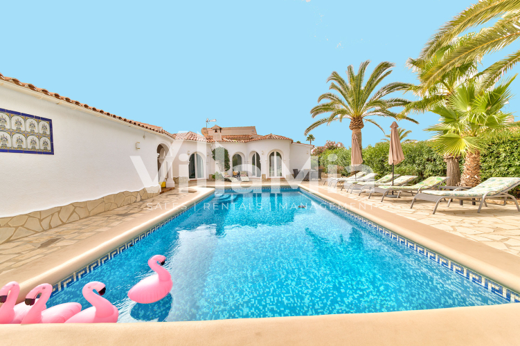 Villa in Jávea for winter let VMW 2856