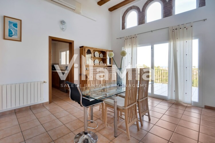 Villa in Jávea for winter let VMW 2913d