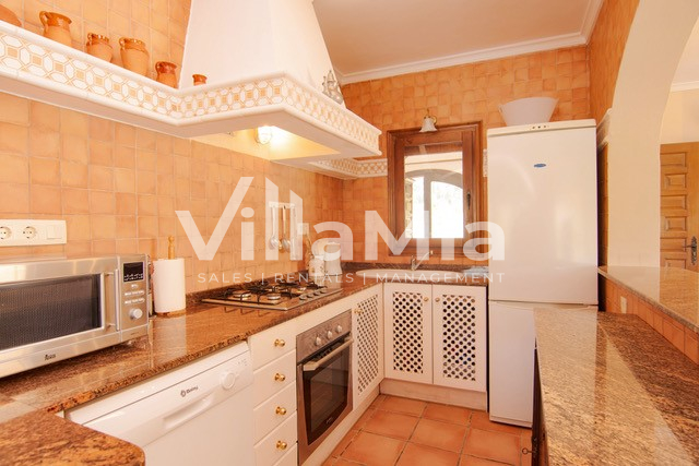Villa in Benissa for winter let VMW 2916d